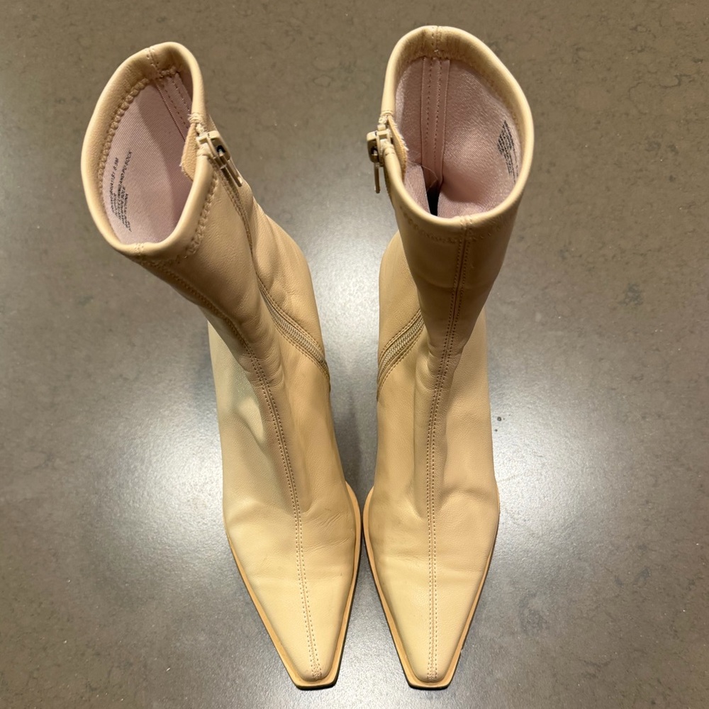 Steve Madden Women's Brianne Mid-Heel Dress Booties Sz: 6.5 - Picture 8 of 13